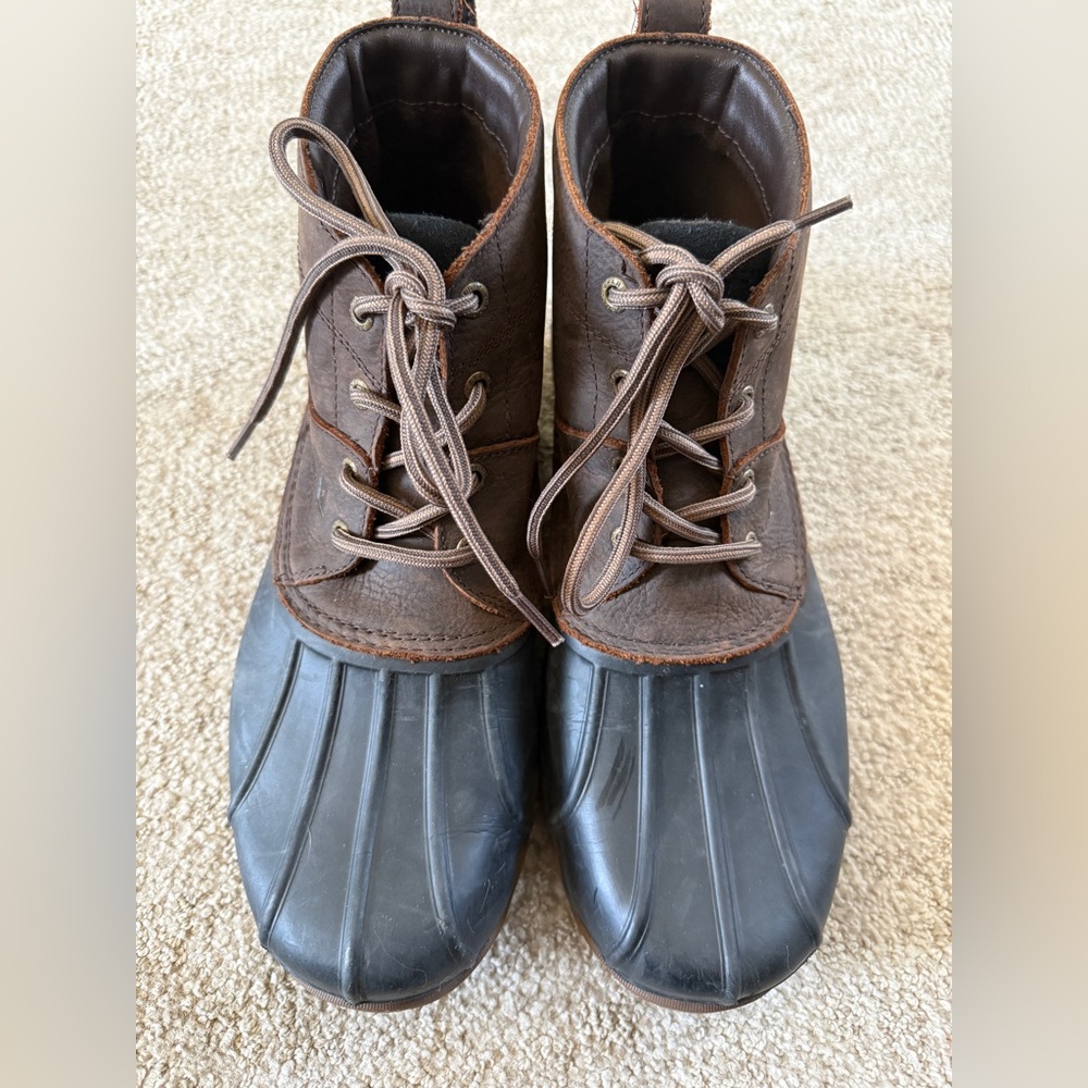 Sperry Men's Brewster Waterproof Low Duck Boots in brown and black
